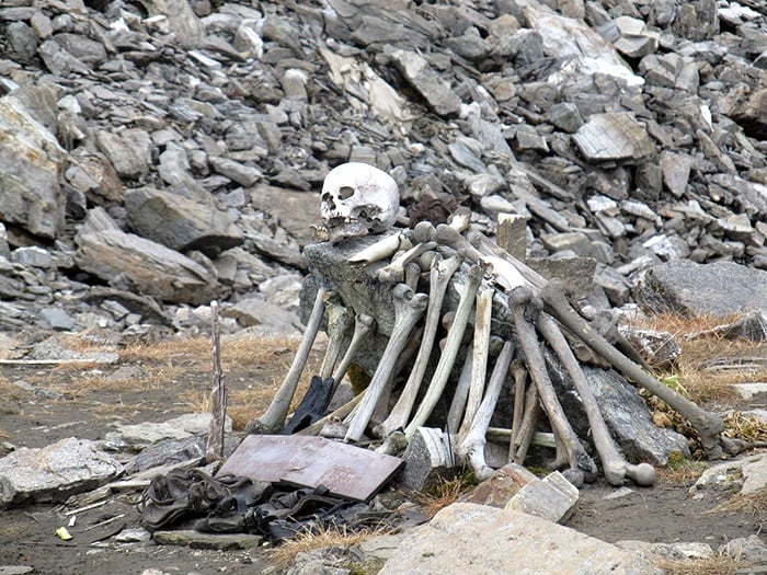 roopkund-lake1