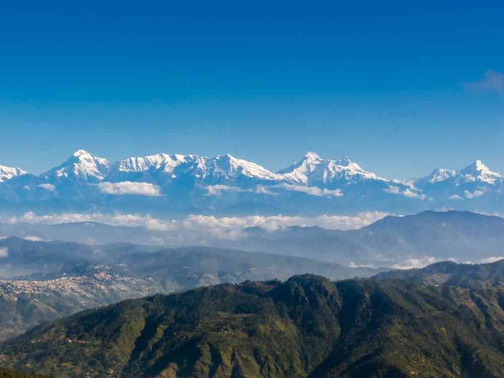 Mesmerizing views of Himalayas from Mukteshwar, Nainital