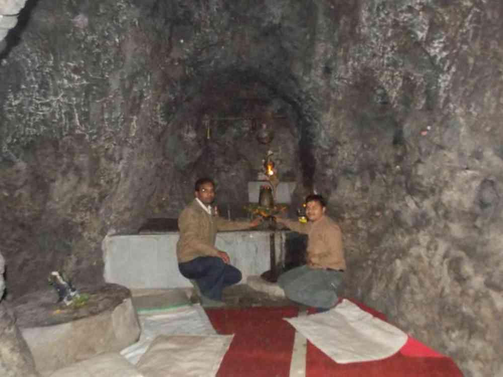 Vashishta Gufa
