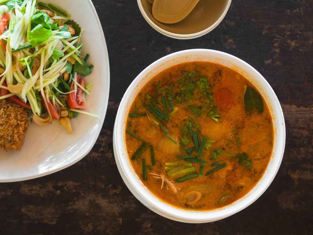 pad thai dishes