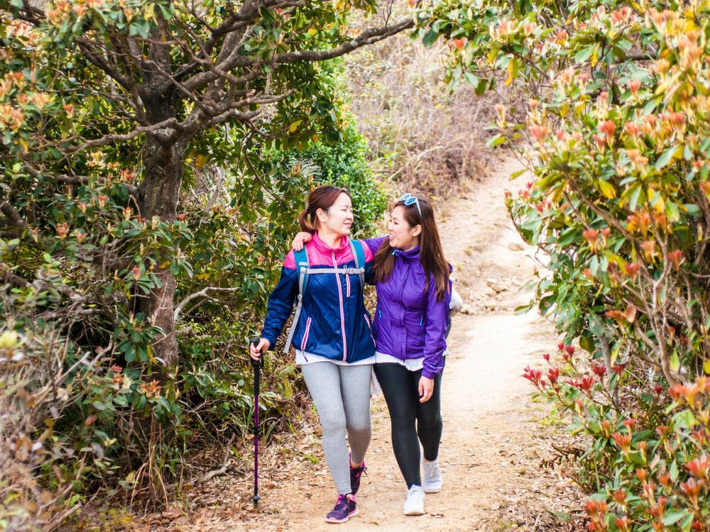 Female hikers