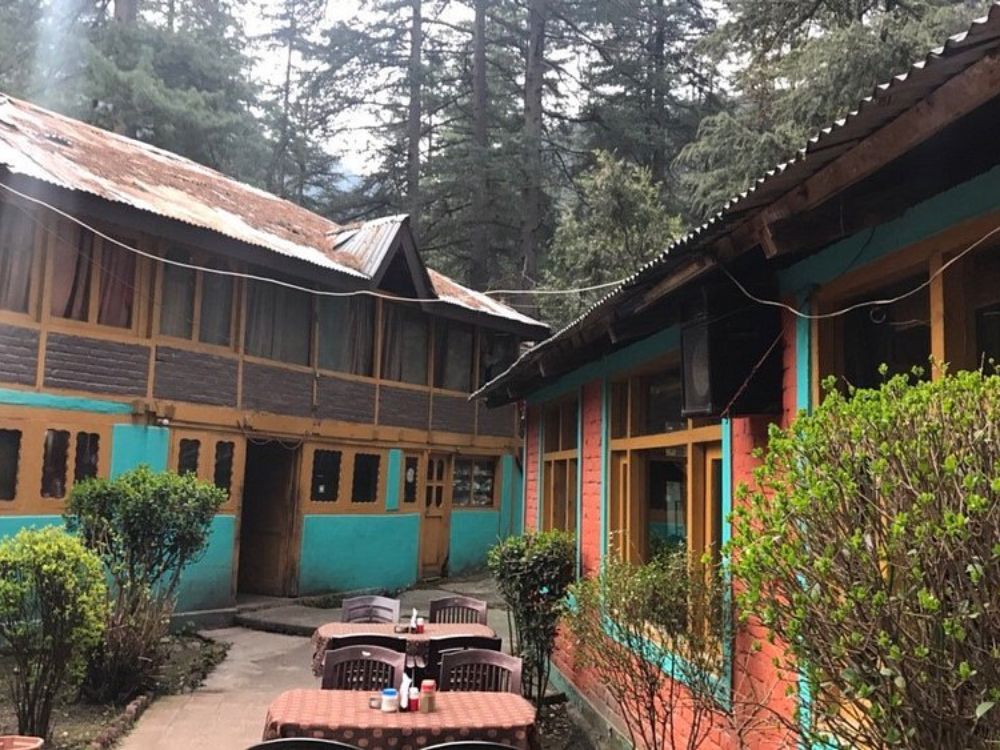 Moon Dance Cafe, Kasol