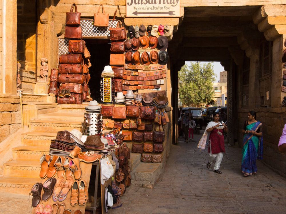 Tourists in a street market, Jaisalmer, Rajasthan, India