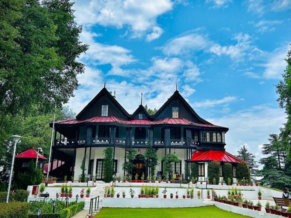 Rashtrapati Niwas (Presidential Retreat at Chharabra)

